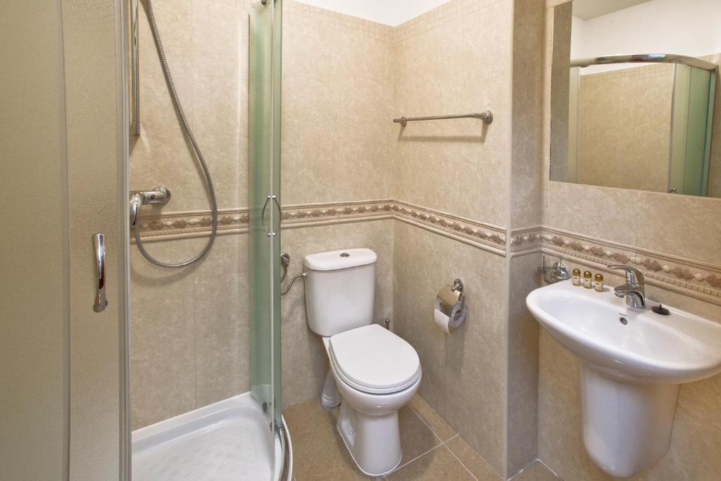 Hotel Korona Rzeszow Ngoại thất bức ảnh